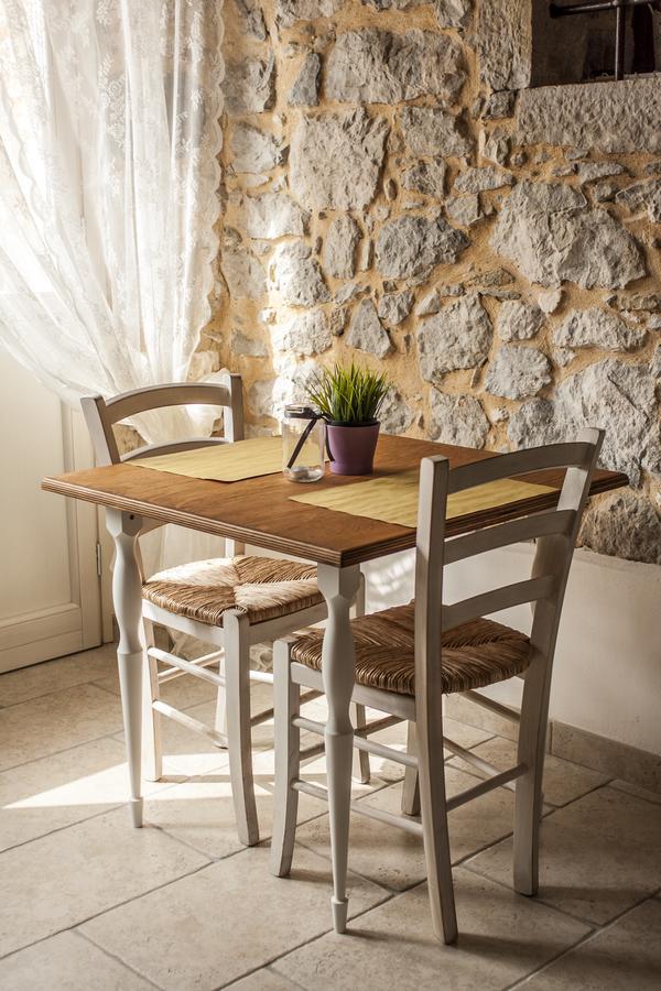 Aia Antica Bed and Breakfast Monte San Biagio Exteriör bild