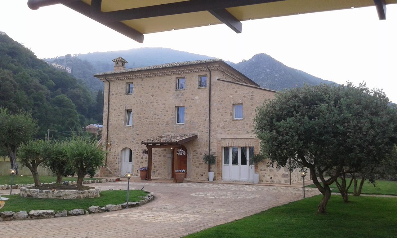Aia Antica Bed and Breakfast Monte San Biagio Exteriör bild