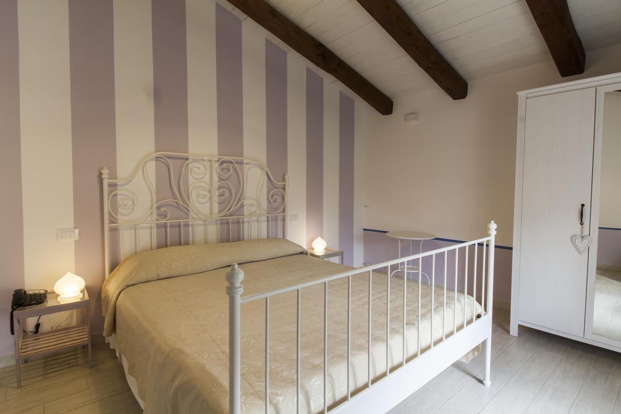 Aia Antica Bed and Breakfast Monte San Biagio Exteriör bild