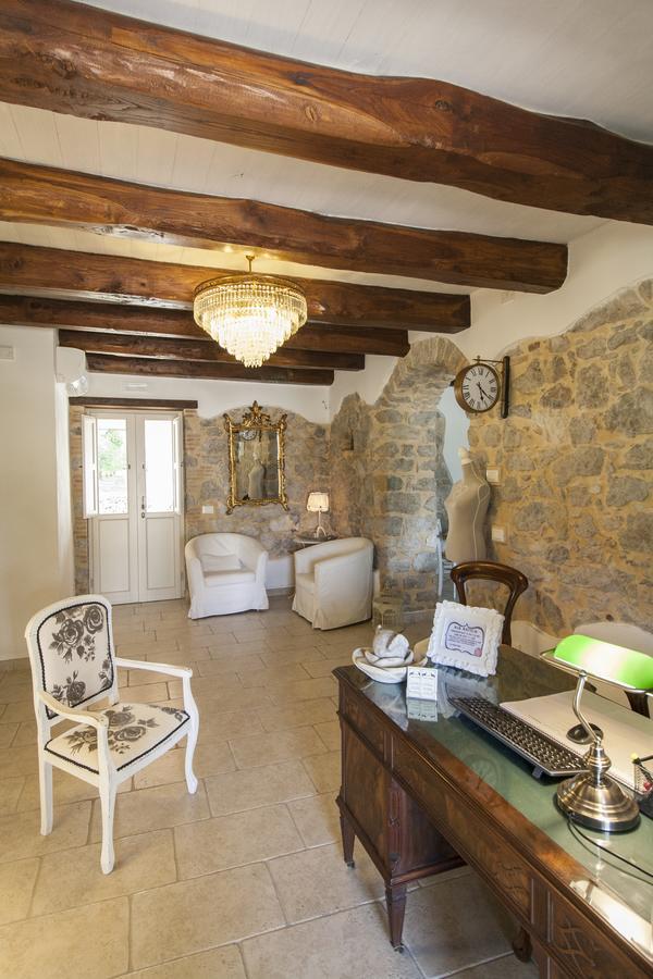 Aia Antica Bed and Breakfast Monte San Biagio Exteriör bild