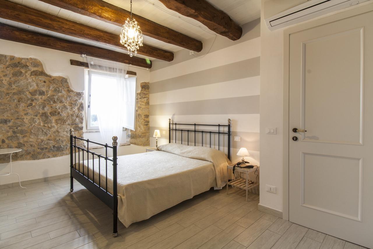 Aia Antica Bed and Breakfast Monte San Biagio Exteriör bild